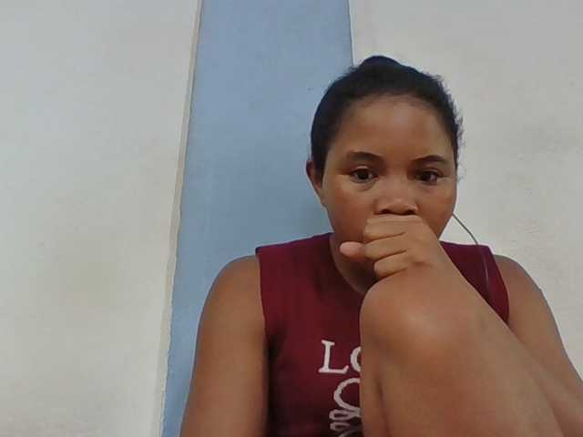 Juliah1a live cam on BongaCams