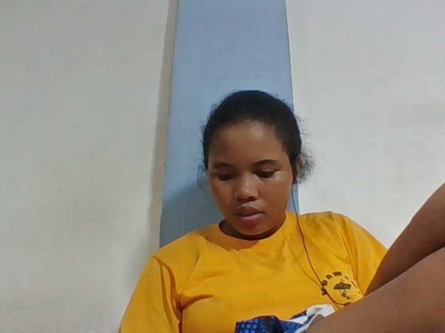 Juliah1a live cam on BongaCams
