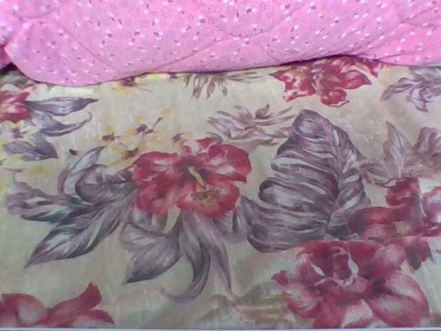 Juliah1a live cam on BongaCams