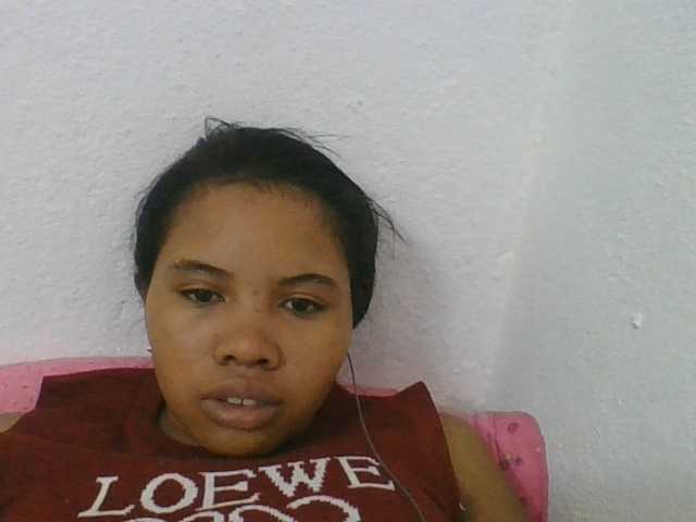 Juliah1a live cam on BongaCams