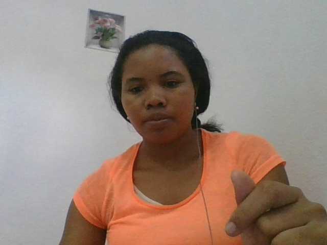 Juliah1a live cam preview