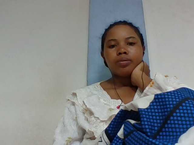 Juliah1a live cam on UnifiedCams