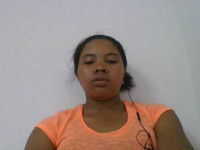 Juliah1a live cam on BongaCams