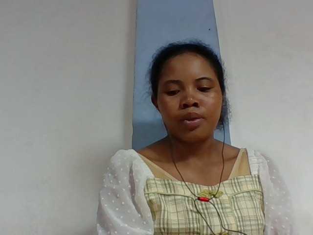 Juliah1a live cam on BongaCams