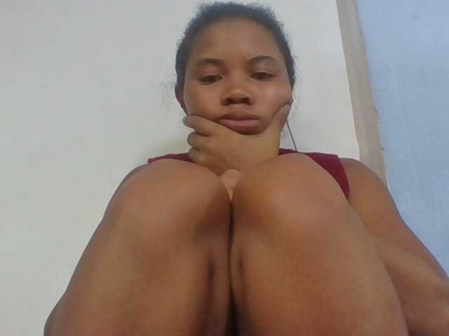 Juliah1a live cam