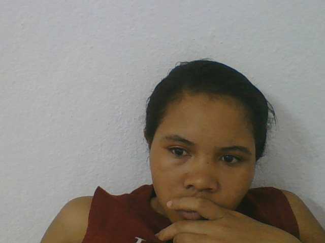 Juliah1a webcam bongacams model stream image