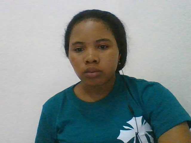 Juliah1a live cam on BongaCams