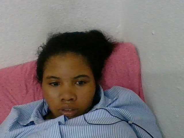 Juliah1a live cam on BongaCams