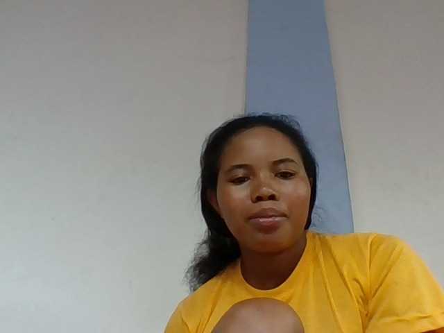 Juliah1a live cam on BongaCams