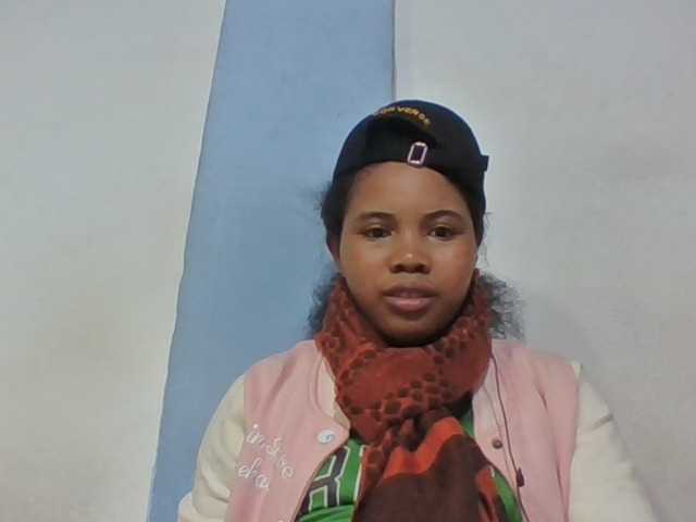 Juliah1a live cam on BongaCams