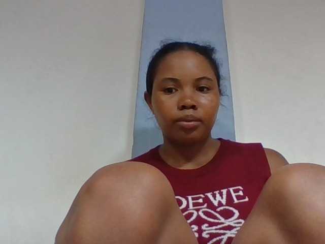 Juliah1a live cam on UnifiedCams