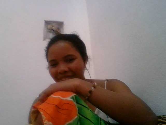 Juliah1a live cam on BongaCams