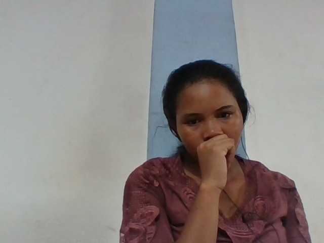 Juliah1a live cam on BongaCams
