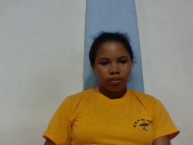 Juliah1a live cam on BongaCams