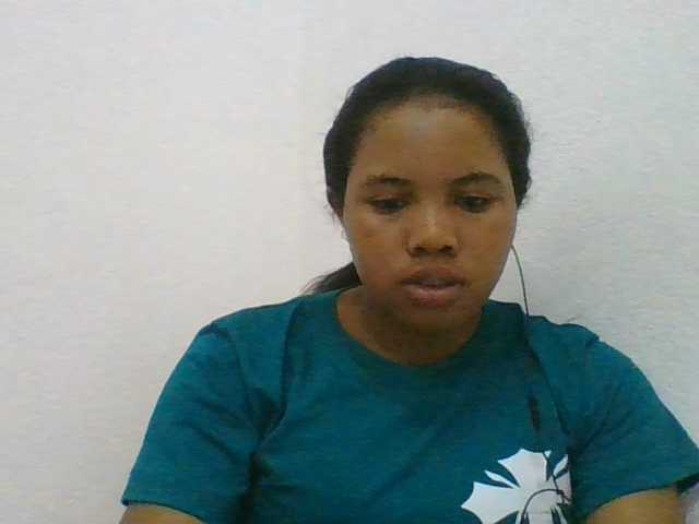 Juliah1a live cam on BongaCams