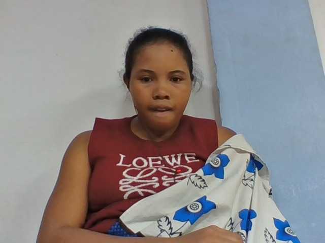 Juliah1a live cam on BongaCams