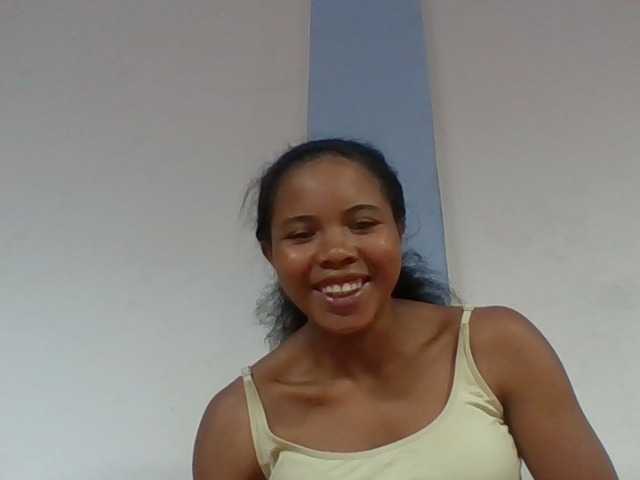 Juliah1a live cam on BongaCams
