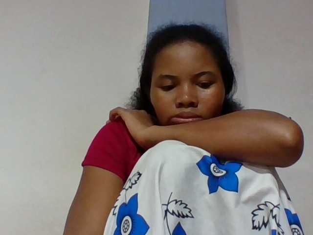 Juliah1a live cam on BongaCams