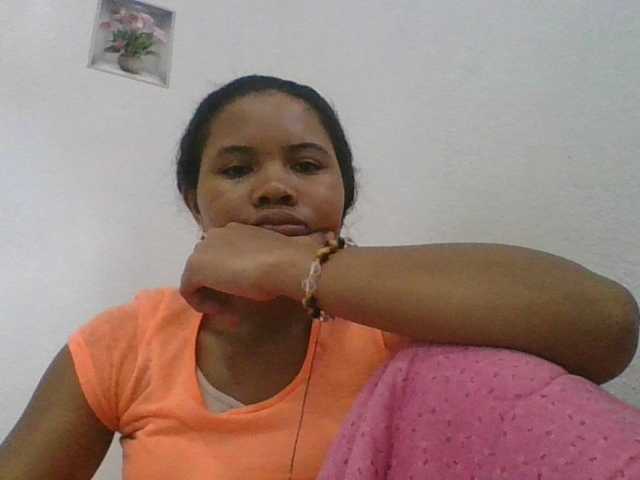Juliah1a live cam preview