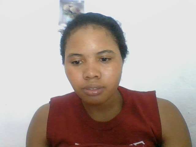 Juliah1a live cam on BongaCams