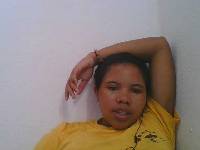 Juliah1a live cam on BongaCams