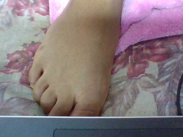 Juliah1a live cam on BongaCams
