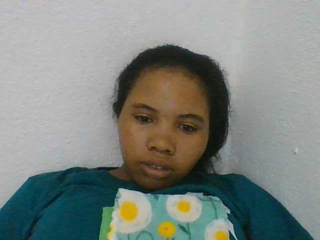 Juliah1a live cam on BongaCams