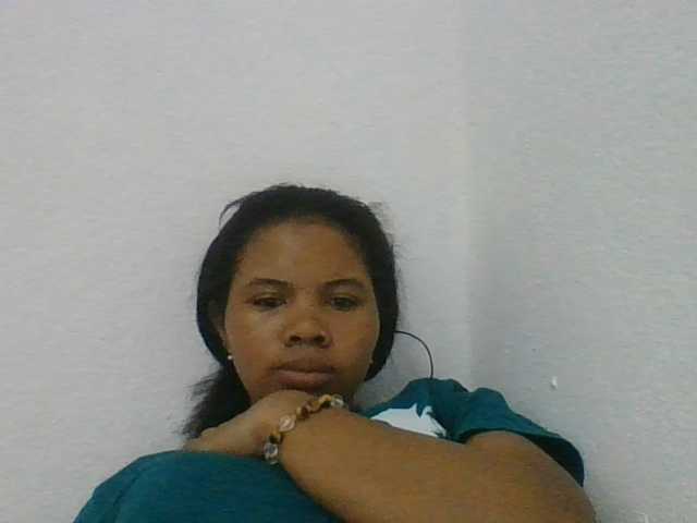 Juliah1a live cam on BongaCams