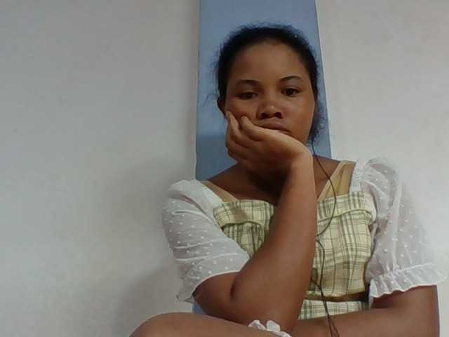 Juliah1a live cam on BongaCams