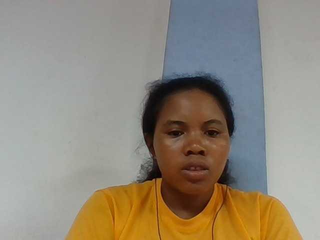 Juliah1a live cam on BongaCams