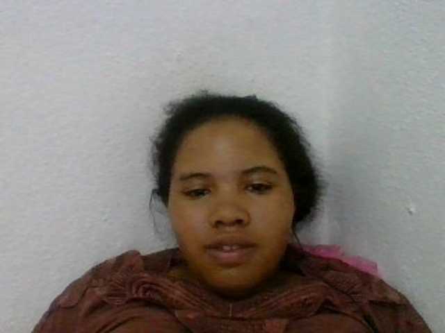 Juliah1a live cam on BongaCams