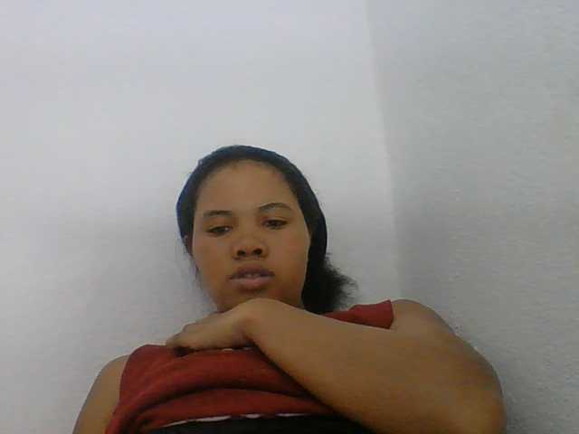 Juliah1a live cam on BongaCams