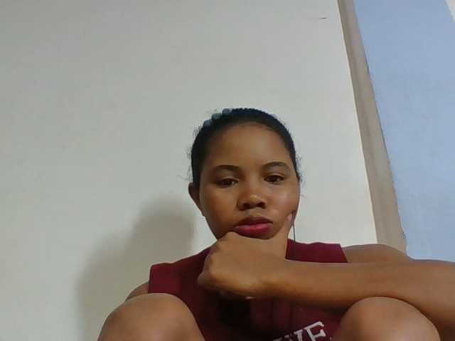 Juliah1a live cam on BongaCams
