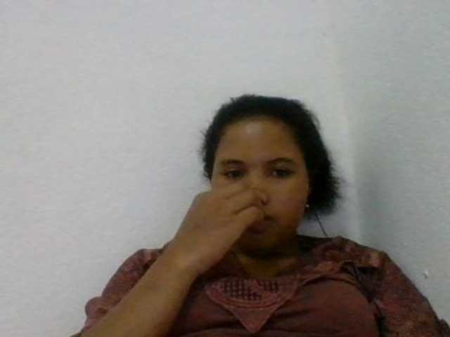Juliah1a live cam on BongaCams
