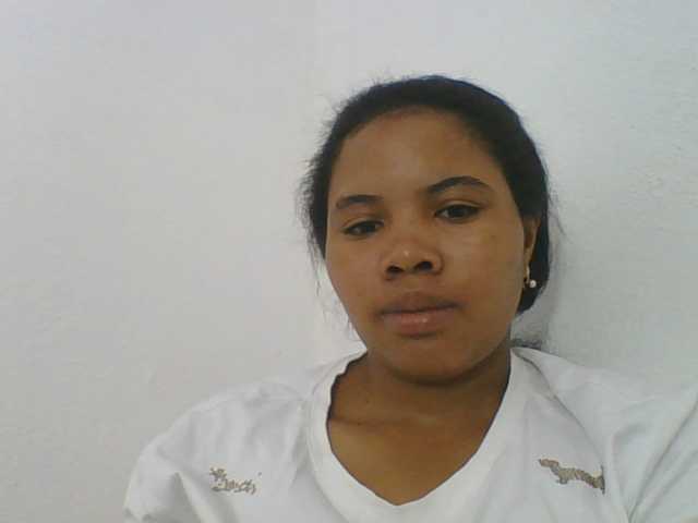 Juliah1a live cam on BongaCams