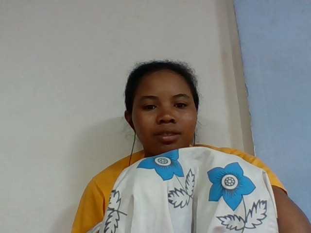 Juliah1a live cam on BongaCams