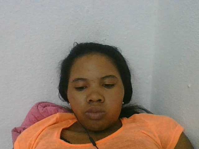 Juliah1a live cam on BongaCams