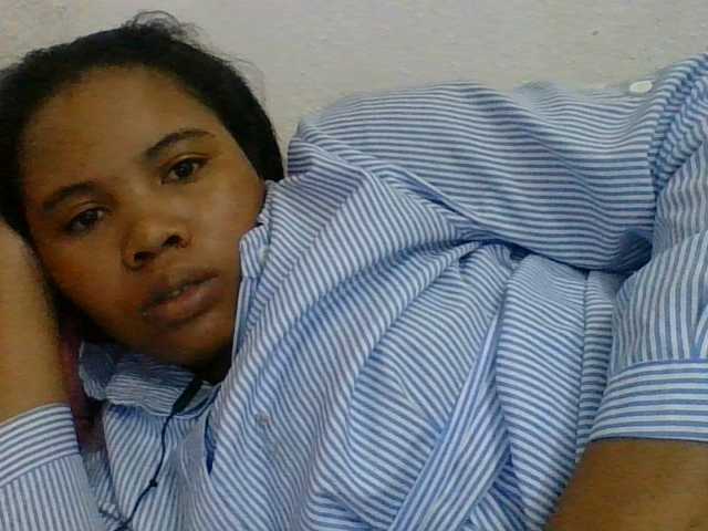 Juliah1a live cam on BongaCams