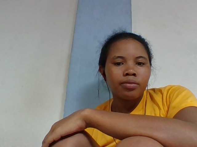 Juliah1a live cam on BongaCams