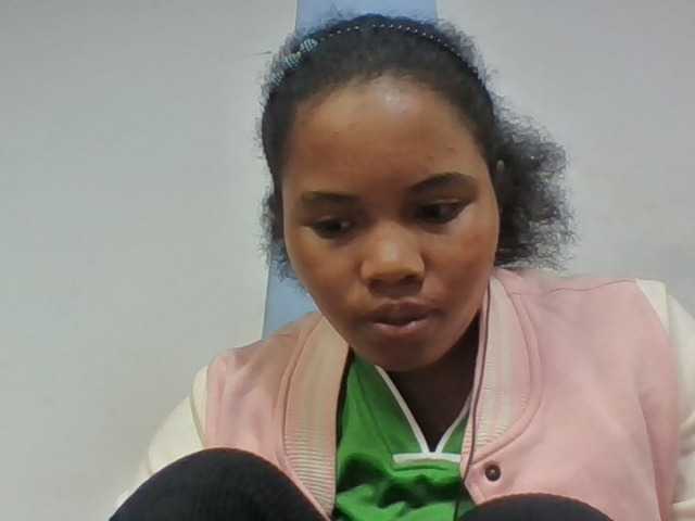 le modèle Juliah1a est en webcam porno dans un show sur le site bongacams, il possède les tags suivants: Ebony,Brunette,Shaved