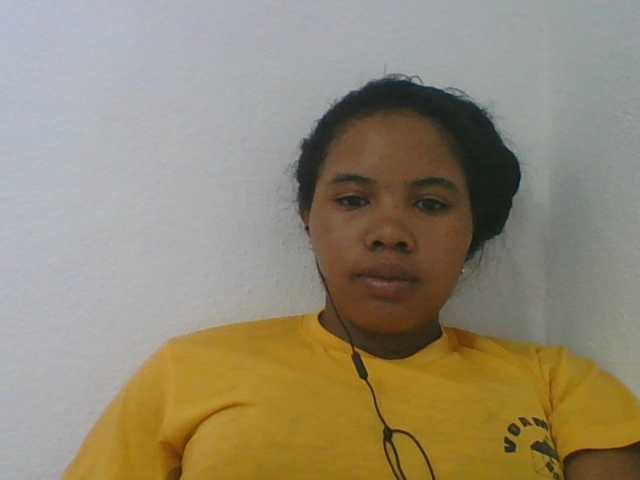 Juliah1a live cam on BongaCams