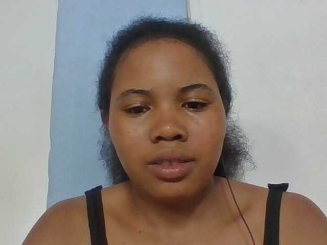 Juliah1a live cam on BongaCams