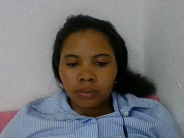 Juliah1a live cam on BongaCams