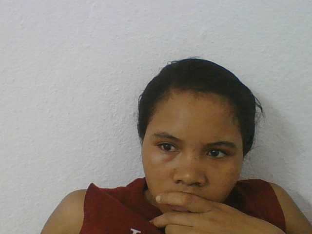 Juliah1a live cam on BongaCams