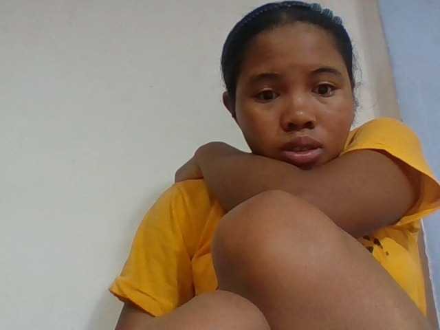 Juliah1a live cam on BongaCams