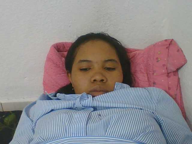 Juliah1a live cam on BongaCams