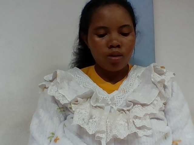 Juliah1a live cam on BongaCams
