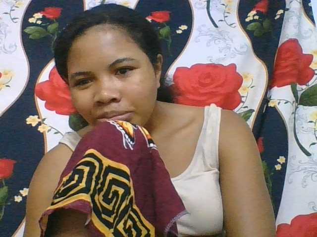 Juliah1a live cam on BongaCams