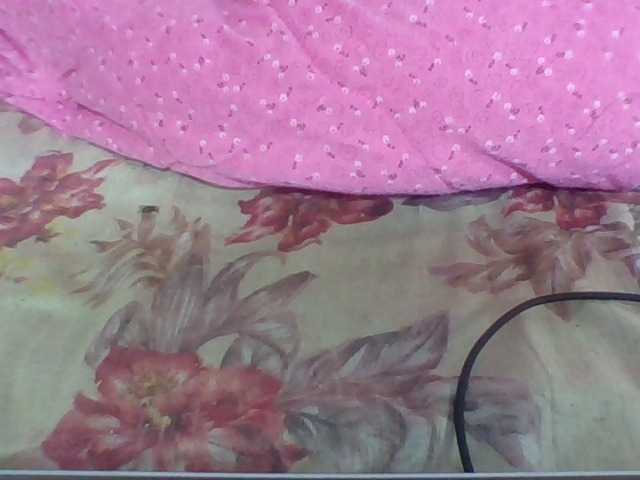 Juliah1a live cam on BongaCams
