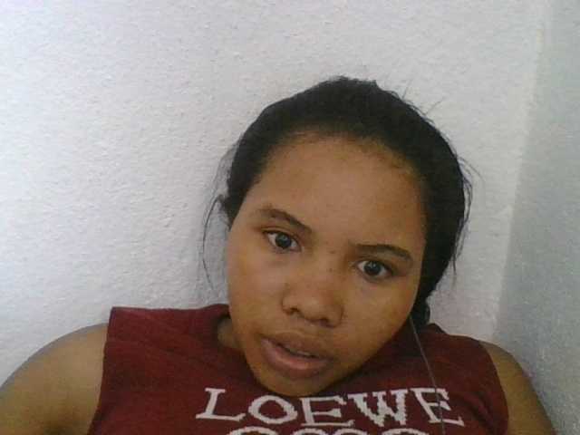 Juliah1a webcam bongacams model stream image